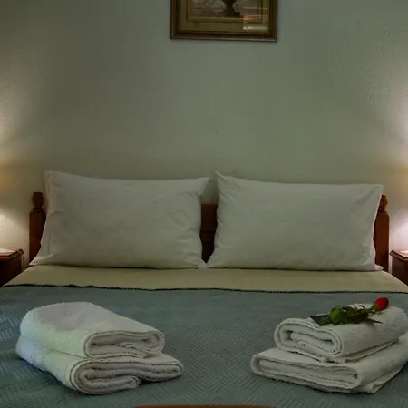 λευκή καμέλια Hotel *