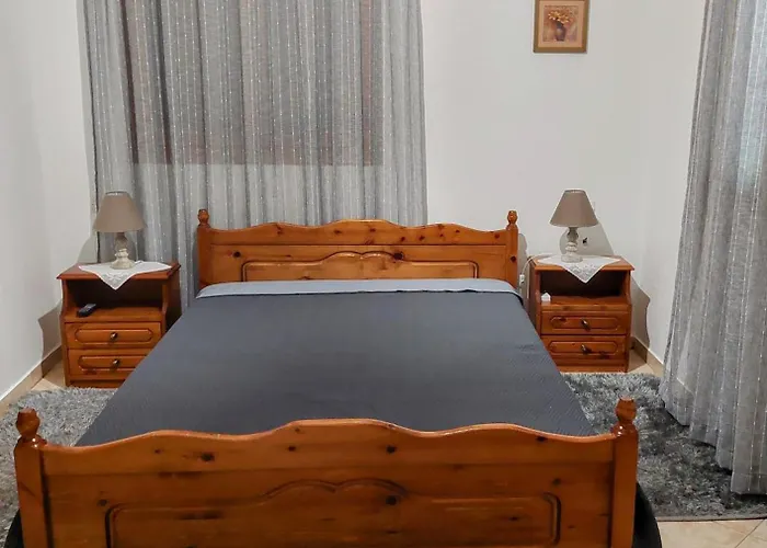 λευκή καμέλια *