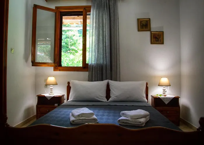 λευκή καμέλια